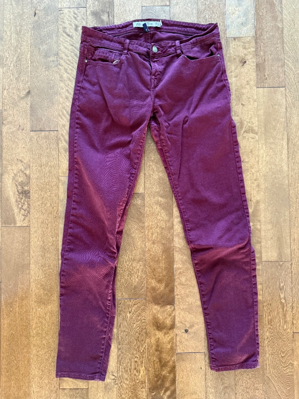 Zara Trafaluc Slim denim pants (women’s medium - size 8)